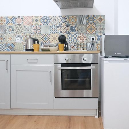 Apartamentos San Roque Севилья Экстерьер фото