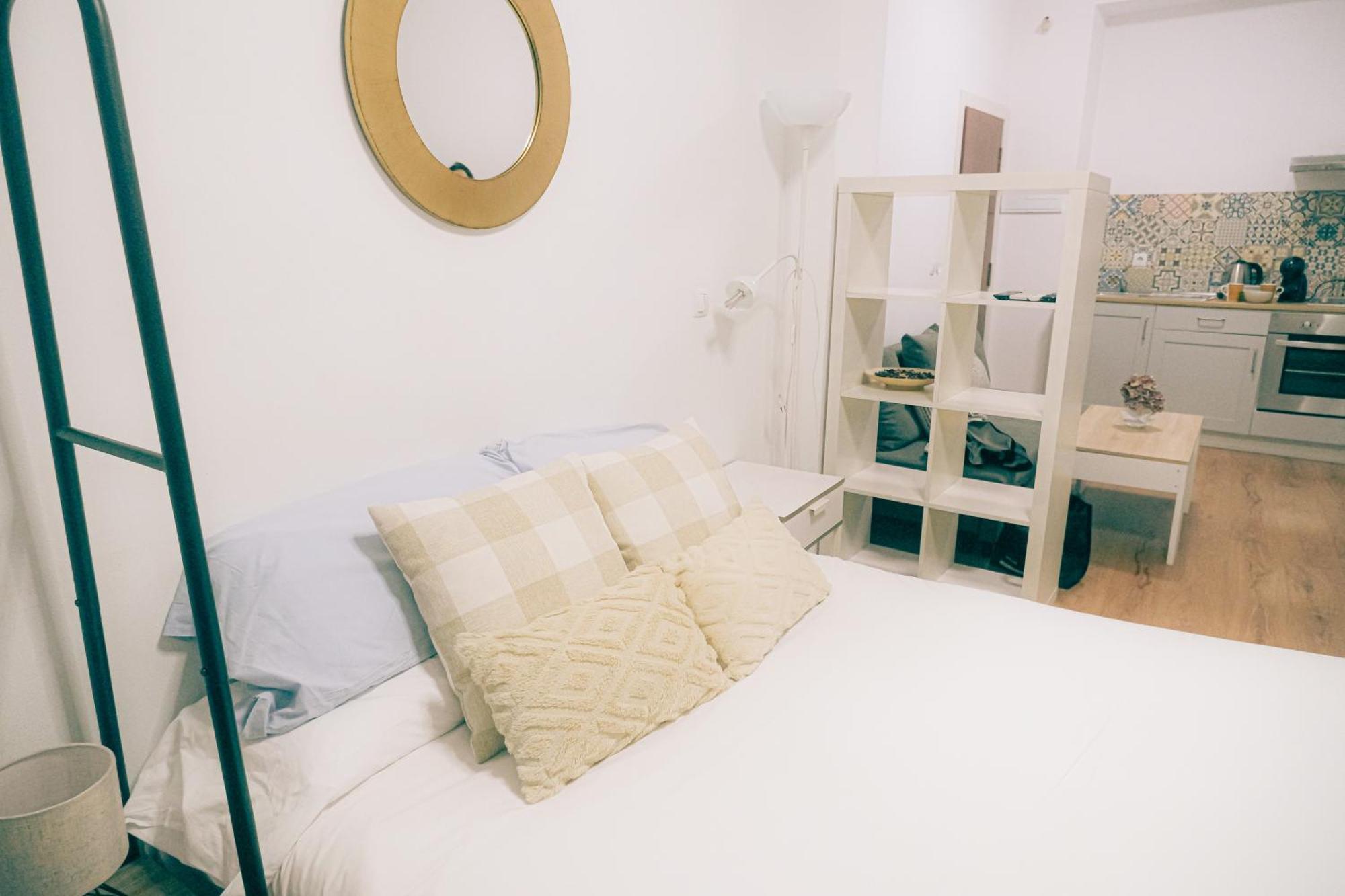 Apartamentos San Roque Севилья Экстерьер фото