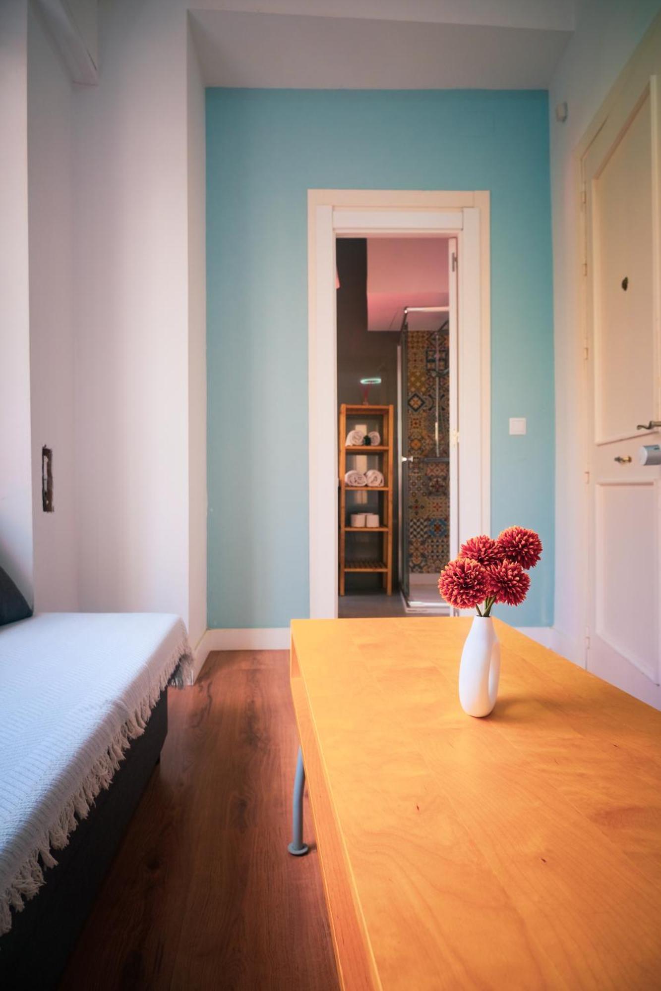 Apartamentos San Roque Севилья Экстерьер фото