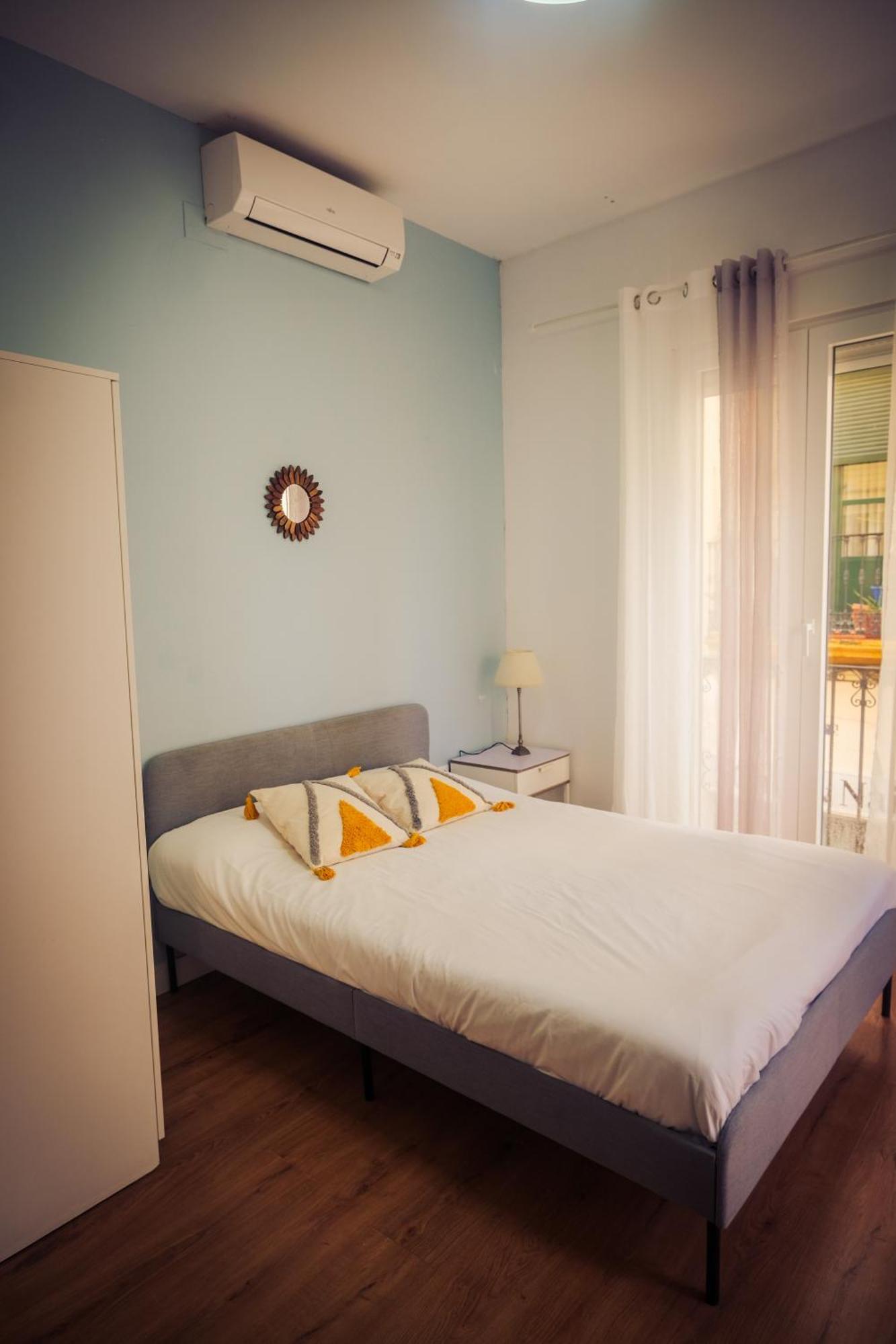 Apartamentos San Roque Севилья Экстерьер фото