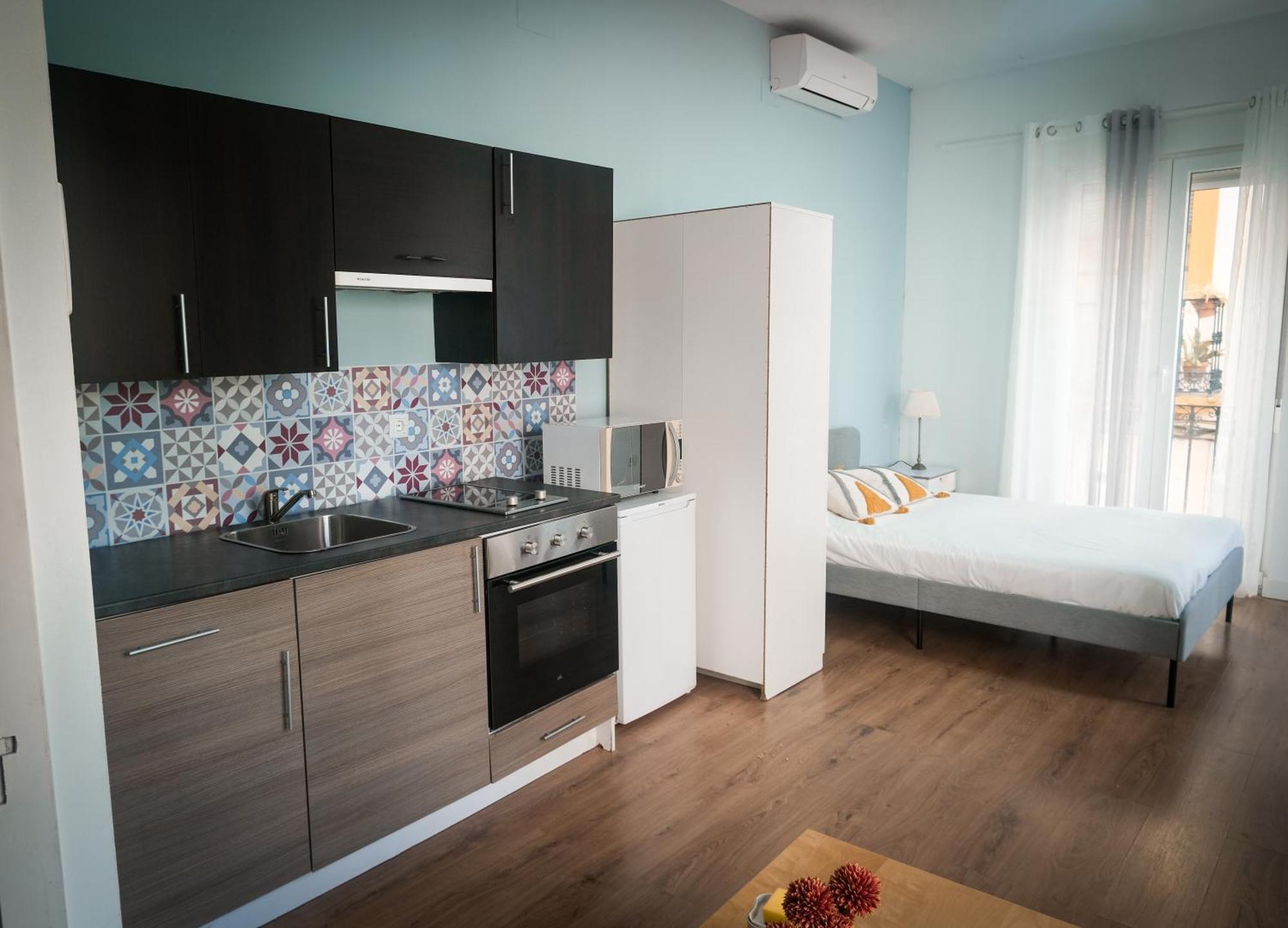 Apartamentos San Roque Севилья Экстерьер фото